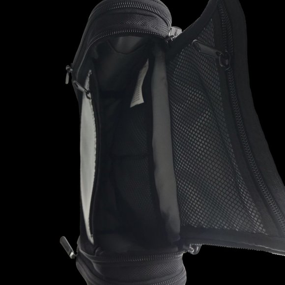 New Amazon Basics Dopp Kit Bag Zip Zippered Travel Pouch Bag Black Pockets - Picture 10 of 12